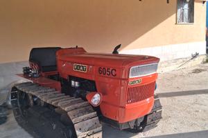 Trattore cingolato fiat 605