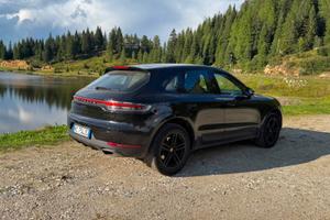 Porsche Macan 2.0 245cv pdk