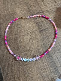 collanina estiva per l’estate con il nome giada