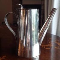 Caffettiera inglese in Sheffield, anni '40