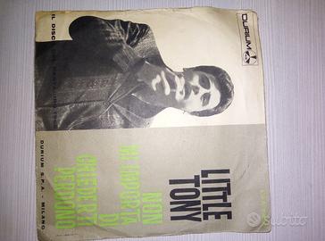 Disco in vinile45giri,Little Tony,raro per errore.