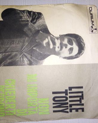 Disco in vinile45giri,Little Tony,raro per errore.