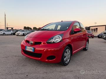 TOYOTA AYGO 1.0 5PORTE CLIMA MY10 NUOVISSIMA