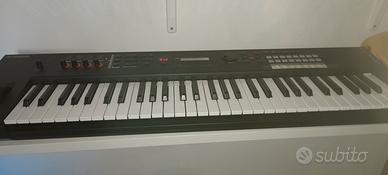 yamaha mx61 II + borsa