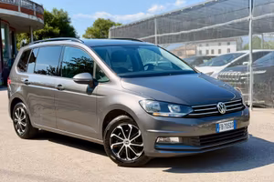 Volkswagen Touran 2016 1.6 TDI 7 posti OK NEOPATEN