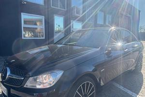 Mercedes benz c220 manuale