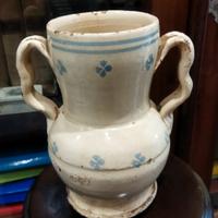 Antiche brocche in maiolica