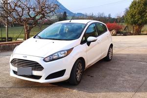ford fiesta 1.4 gpl 2013