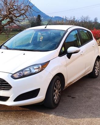 ford fiesta 1.4 gpl 2013