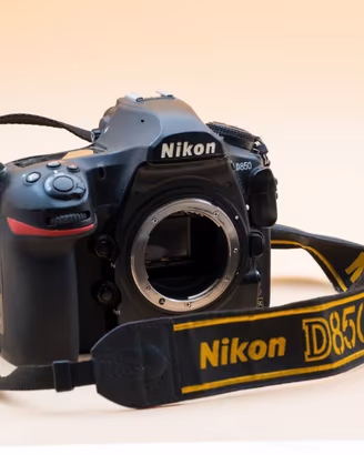 Nikon D850 + Obiettivi