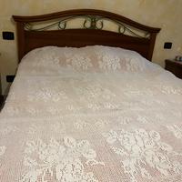 Coperta in cotone all'uncinetto. Pezzo unico