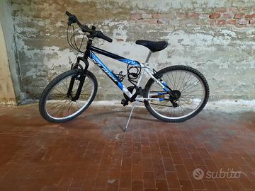Mountain bike 26 pollici