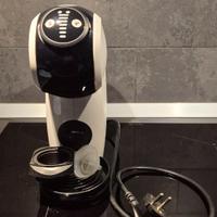 Dolcegusto Nestlè De Longhi usata pochissimo