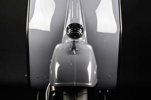 Vespa Custom - Base Vespa PX 125 senza frecce.
