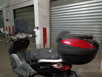 Yamaha xcity 250 topcase