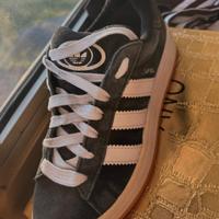 Adidas campus