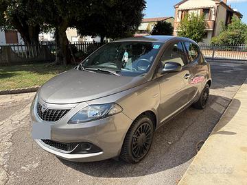 Lancia Y GPL 2021