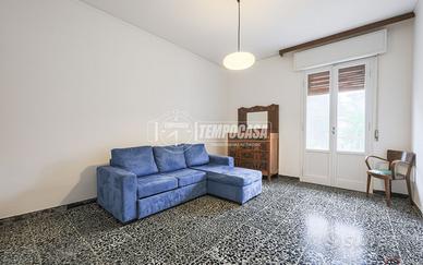 AMPIO QUADRILOCALE RISTRUTTURATO AL PIANO TERRA CO