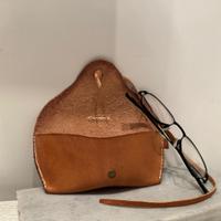 Porta occhiali 100% naturale,fatto a mano da me