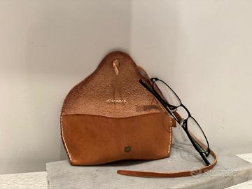 Porta occhiali 100% naturale,fatto a mano da me