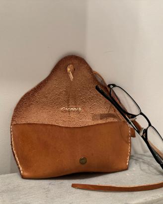 Porta occhiali 100% naturale,fatto a mano da me