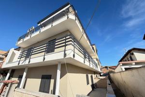 2 LOCALI A ROMA