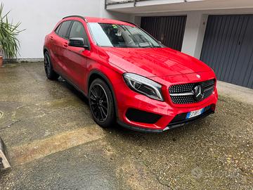 Mercedes GLA 220