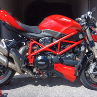 Ducati street fighter leggere bene