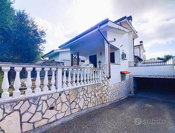 PORZIONE DI BIFAMILIARE A ARDEA