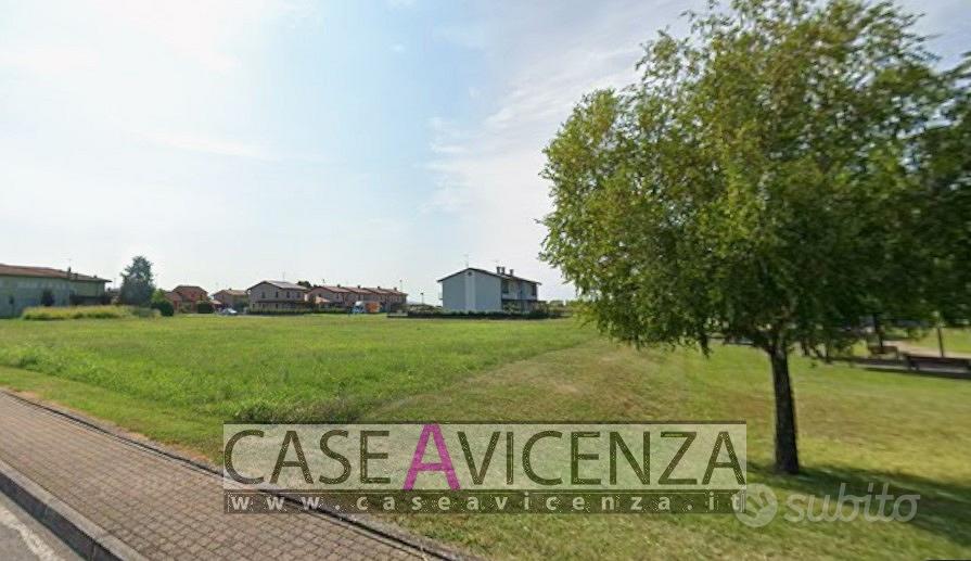 lotto di terreno edificabile già urbanizzato - Vista 2