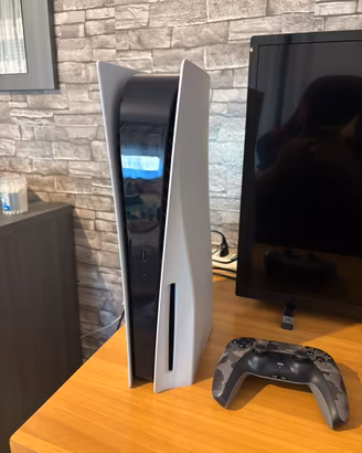 Playstation 5 con disco