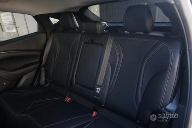 Ford Mustang RWD 300cv Batteria da 100