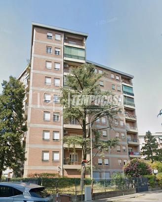 Trilocale con due camere da letto in contesto sign