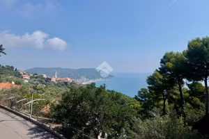 4 LOCALI A ANDORA
