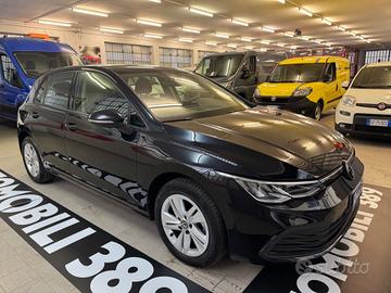 Volkswagen Golf 1.0 eTSI EVO DSG Life