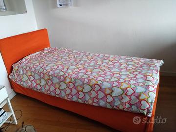 Letto con contenitore