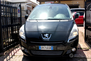 Peugeot 5008 1.6 HDi 112 CV automatica