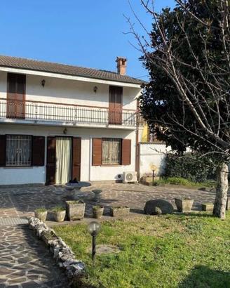 Immobile in asta di 155 m² con 3 locali a San Bass