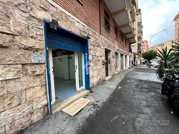 NEGOZIO A ROMA