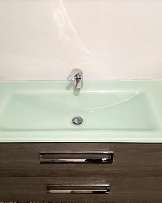 lavandino bagno con mobile