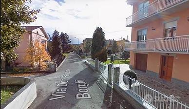 Puianello - 80 mq arredati, piano terra con posto