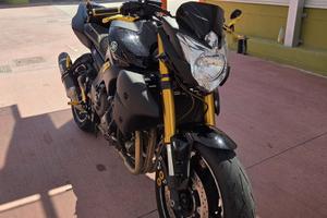 YAMAHA FZ8 2011