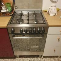 Cucina La Germania 4 fuochi più forno elettrico ve