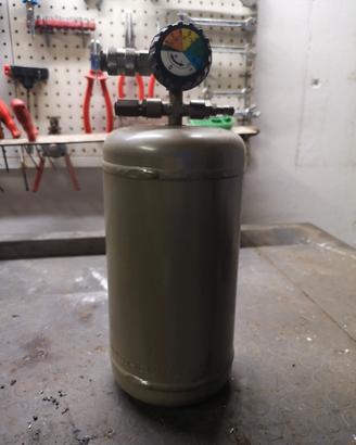 Bombola da 3 litri con regolatore di pressione