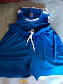 Completo calcio 14 anni 