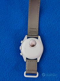 omega swatch