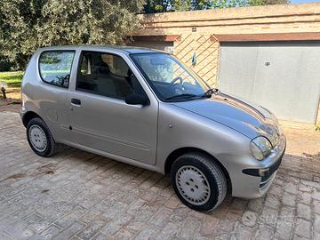 Fiat 600 anno 2003, 113000km