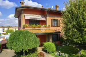 PORZIONE DI BIFAMILIARE A MARANELLO