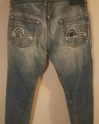 Jeans Evisu
Pantaloni Uomo
Limited Edition