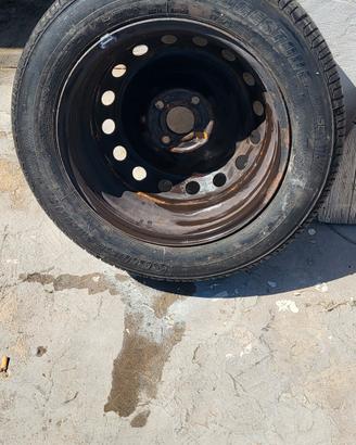 ruota completa fiat punto